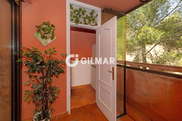 2 sypialnia Mieszkanie na sprzedaż w Marbella Centro, Marbella z basenem garażem - 600 000 € (Ref: 10049670)