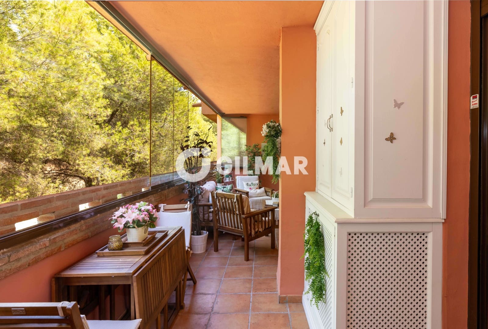 2 Zimmer Wohnung zu verkaufen in Marbella mit Pool Garage - 600.000 € (Ref: 10049670)