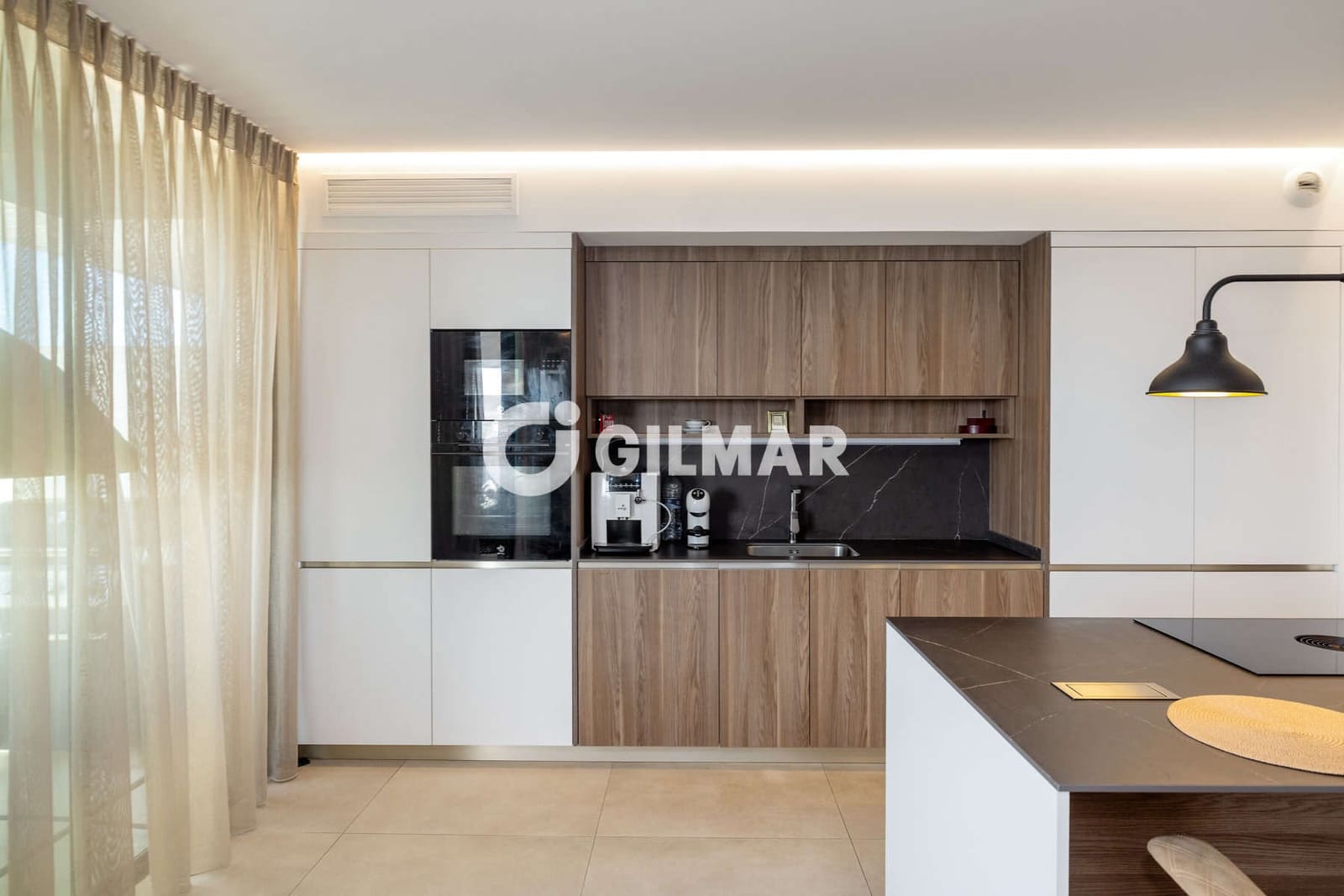 3 soverom Penthouse til salgs i Estepona med svømmebasseng garasje - € 1 149 000 (Ref: 10051922)