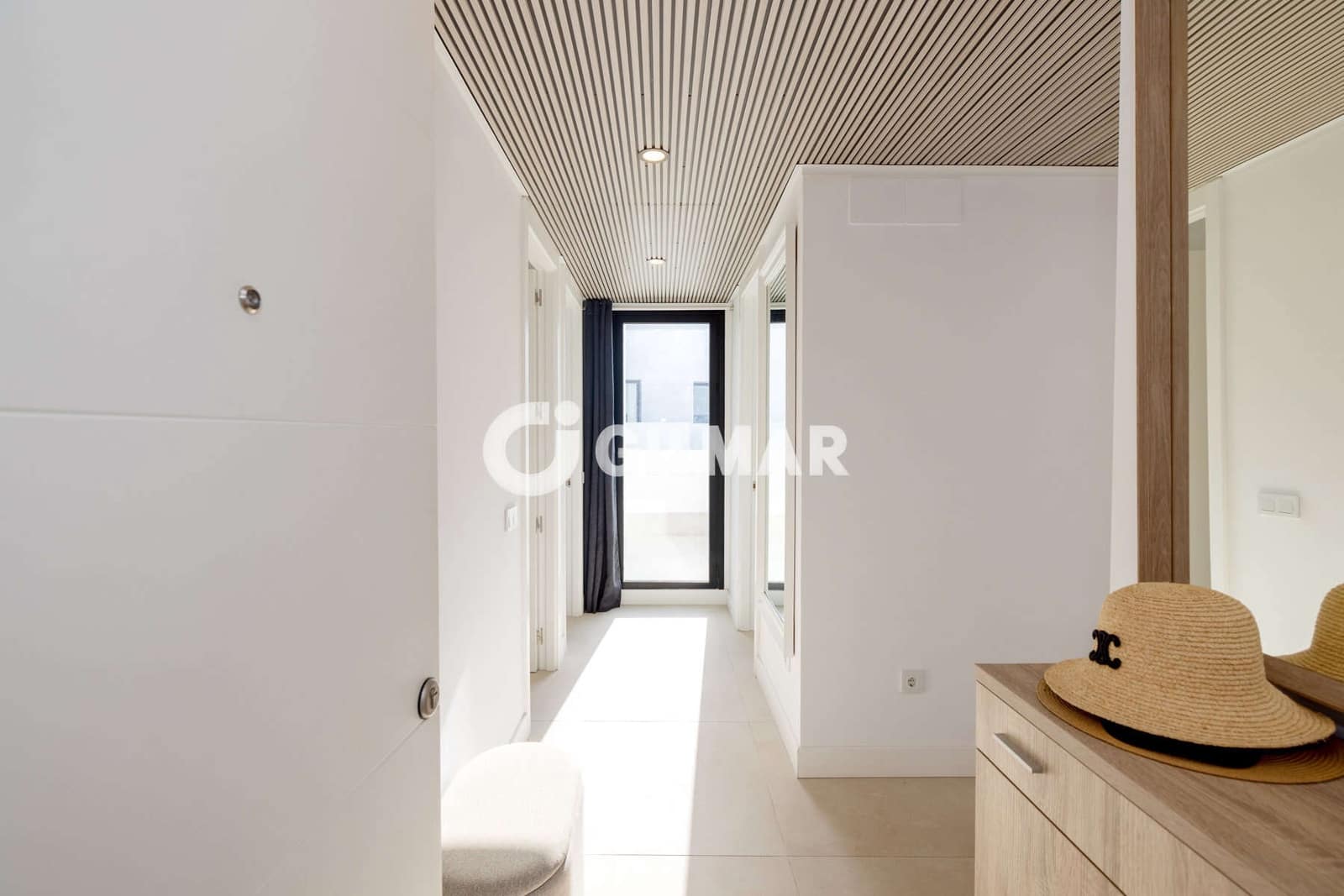 3 soverom Penthouse til salgs i Estepona med svømmebasseng garasje - € 1 149 000 (Ref: 10051922)