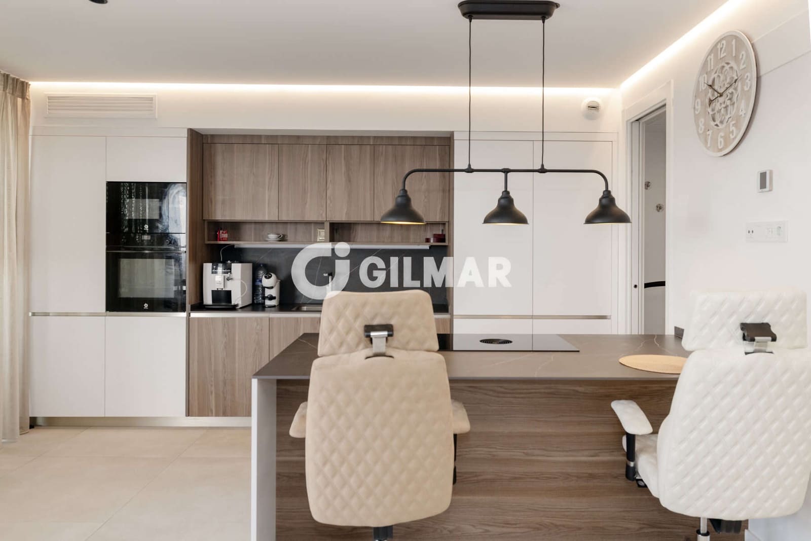 3 soverom Penthouse til salgs i Estepona med svømmebasseng garasje - € 1 149 000 (Ref: 10051922)