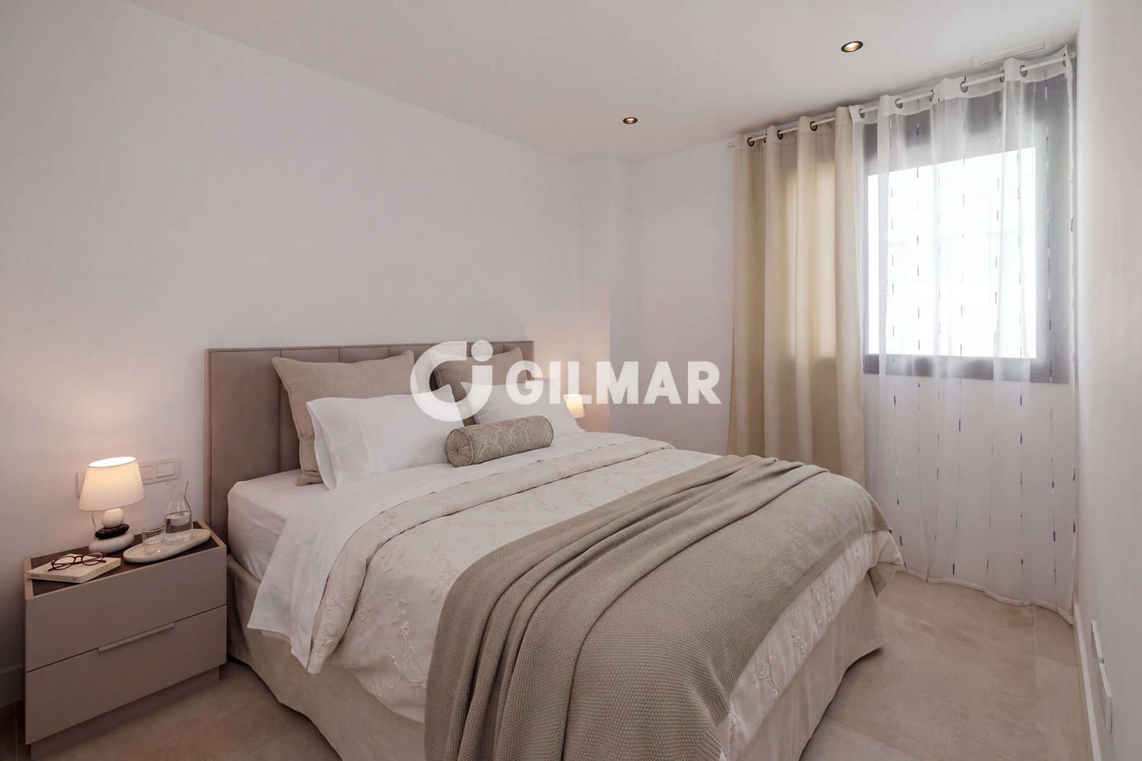 3 soverom Penthouse til salgs i Estepona med svømmebasseng garasje - € 1 149 000 (Ref: 10051922)