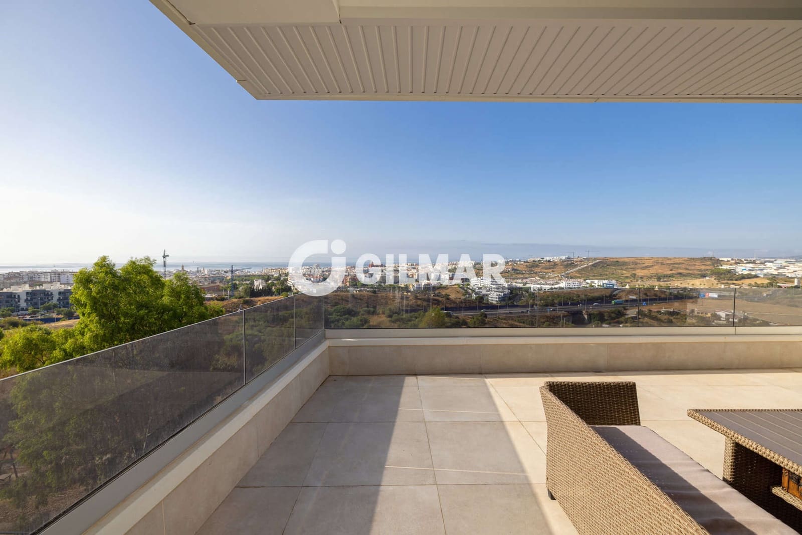 3 soverom Penthouse til salgs i Estepona med svømmebasseng garasje - € 1 149 000 (Ref: 10051922)