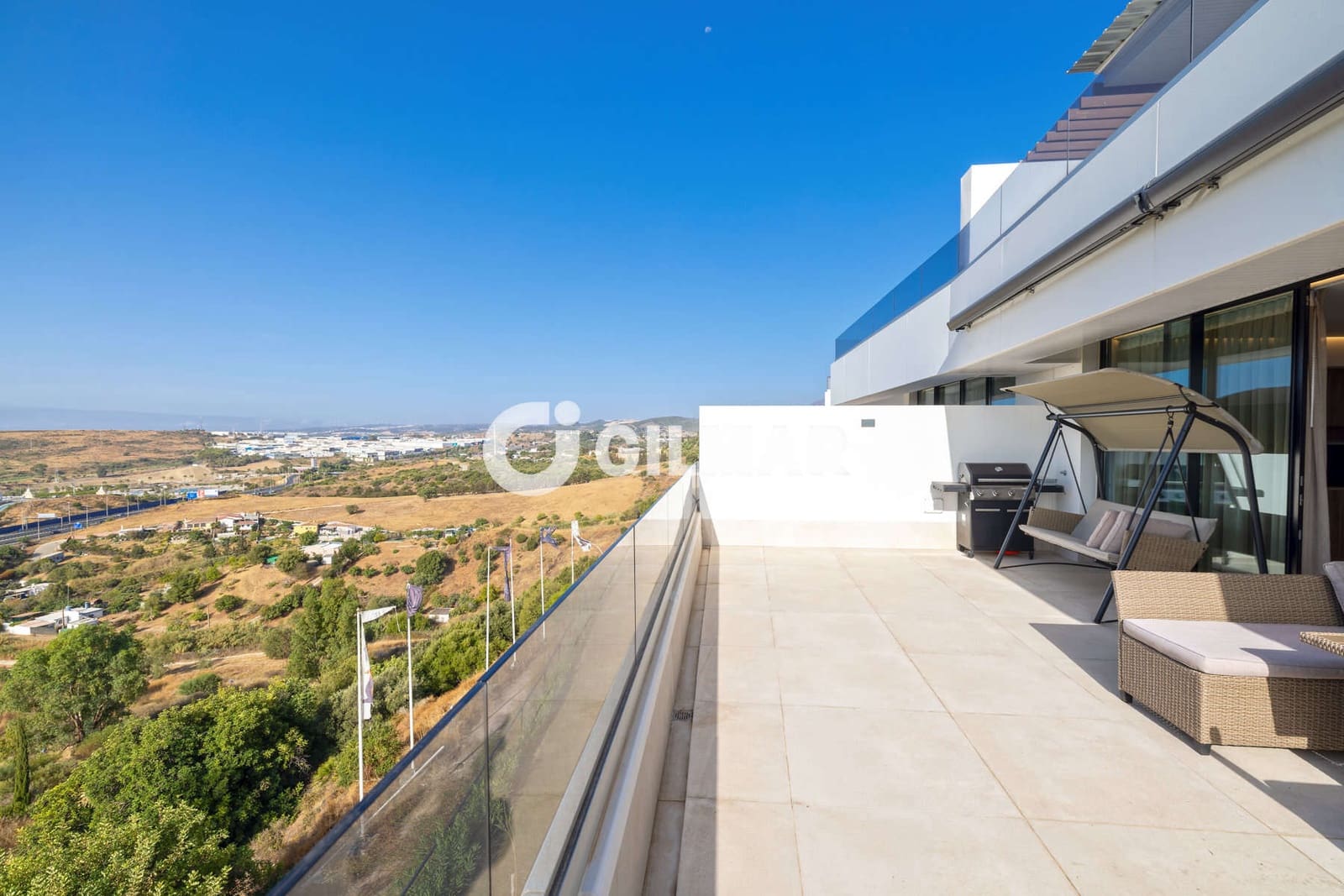3 soverom Penthouse til salgs i Estepona med svømmebasseng garasje - € 1 149 000 (Ref: 10051922)