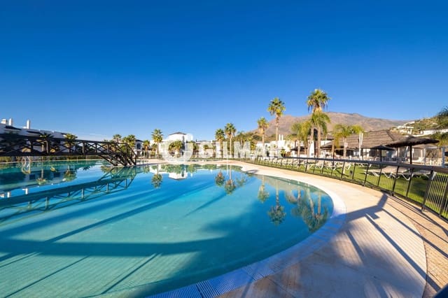 3 soverom Penthouse til salgs i Altos de Estepona, Estepona med svømmebasseng garasje - € 1 149 000 (Ref: 10051922)