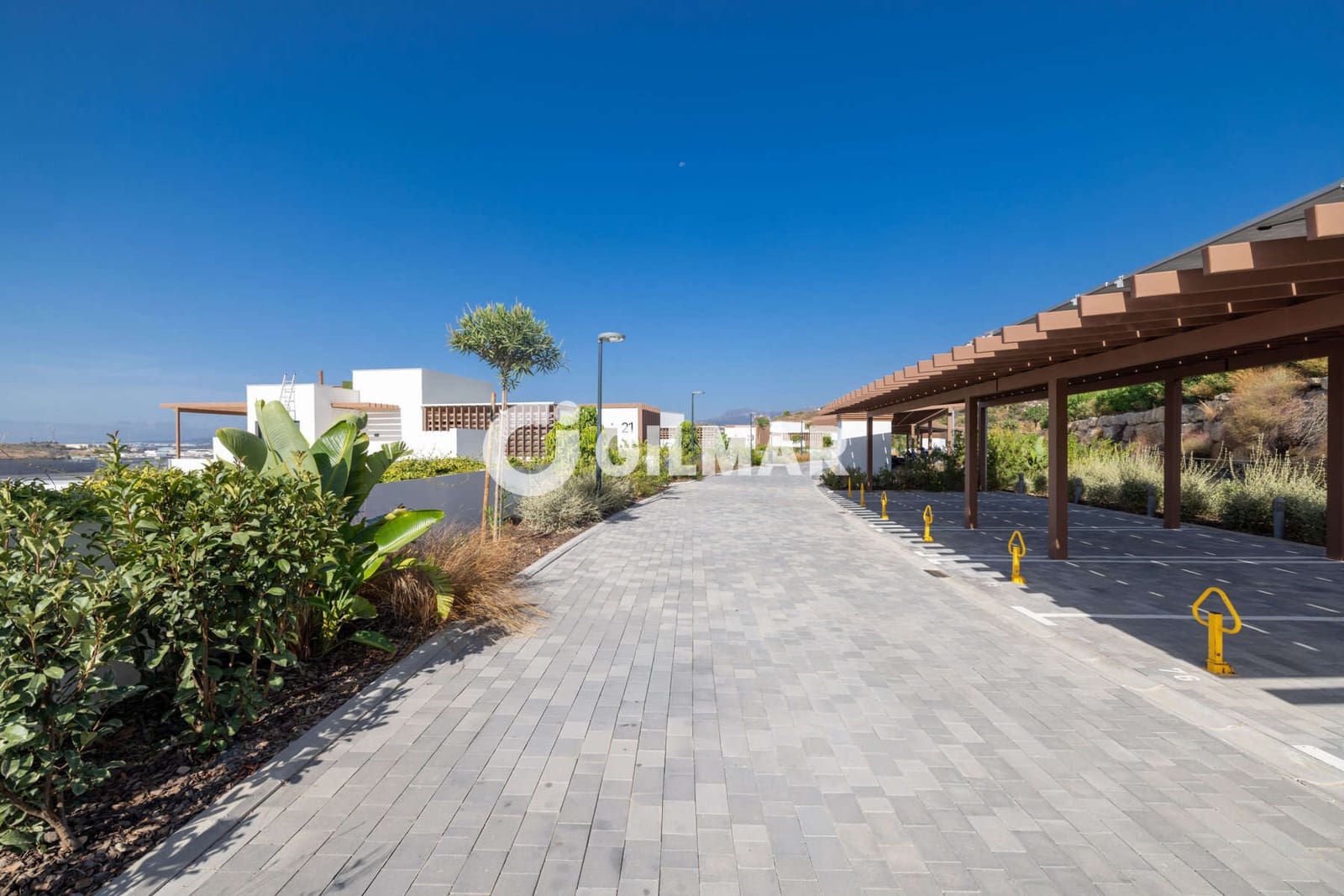 3 soverom Penthouse til salgs i Estepona med svømmebasseng garasje - € 1 149 000 (Ref: 10051922)