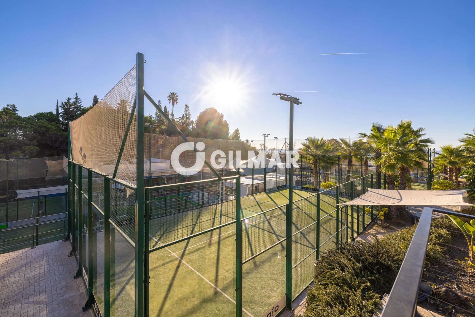 3 soverom Penthouse til salgs i Estepona med svømmebasseng garasje - € 1 149 000 (Ref: 10051922)