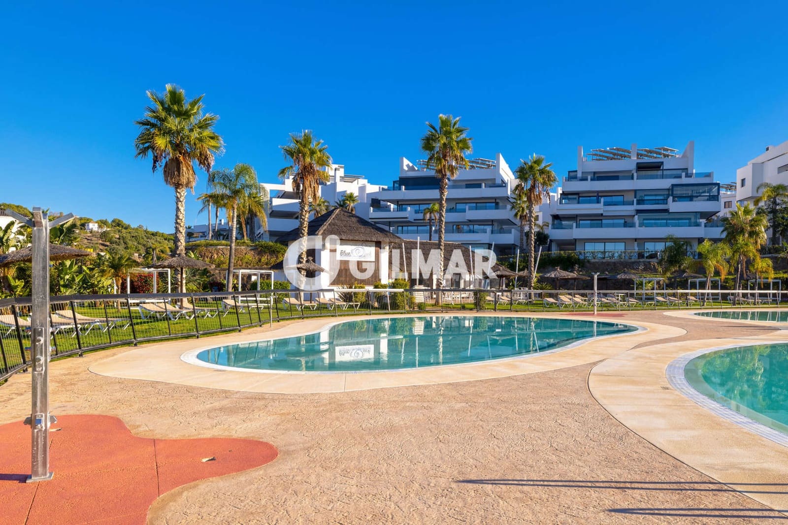 3 soverom Penthouse til salgs i Estepona med svømmebasseng garasje - € 1 149 000 (Ref: 10051922)