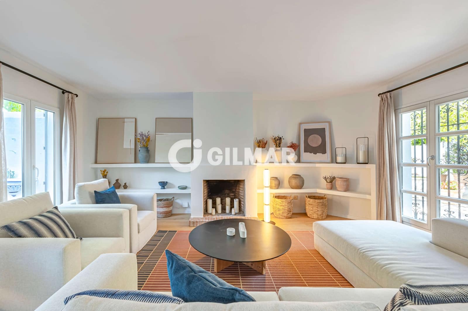 3 slaapkamer Rijtjeshuis te koop in Marbella - € 990.000 (Ref: 10057213)