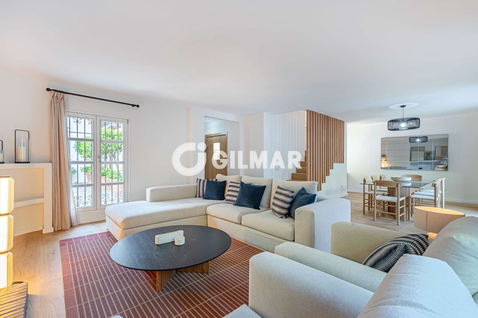 3 slaapkamer Rijtjeshuis te koop in Marbella - € 990.000 (Ref: 10057213)