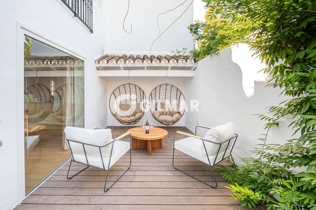 3 slaapkamer Rijtjeshuis te koop in La Carolina - Guadalpín, Marbella - € 990.000 (Ref: 10057213)
