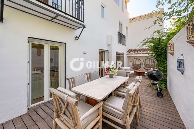 3 slaapkamer Rijtjeshuis te koop in La Carolina - Guadalpín, Marbella - € 990.000 (Ref: 10057213)