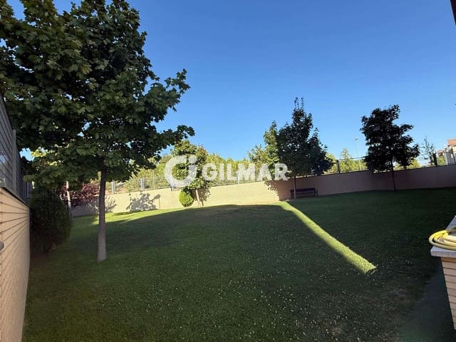 Piso de 2 habitaciones en Valverde, Madrid ciudad en venta con garaje - 665.000 € (Ref: 10062388)