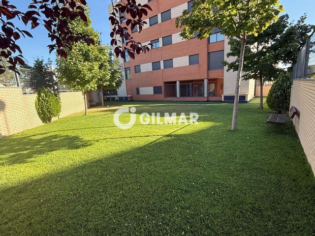 Piso de 2 habitaciones en Valverde, Madrid ciudad en venta con garaje - 665.000 € (Ref: 10062388)