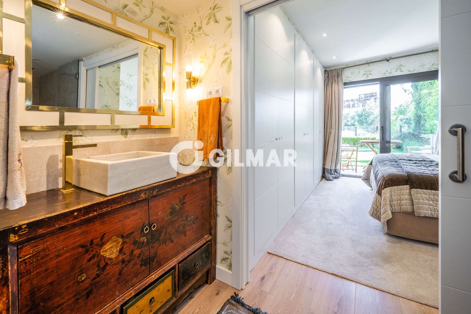 5 bedroom Flat for sale in Madrid city with pool garage - € 1,810,000 (Ref: 10073283)