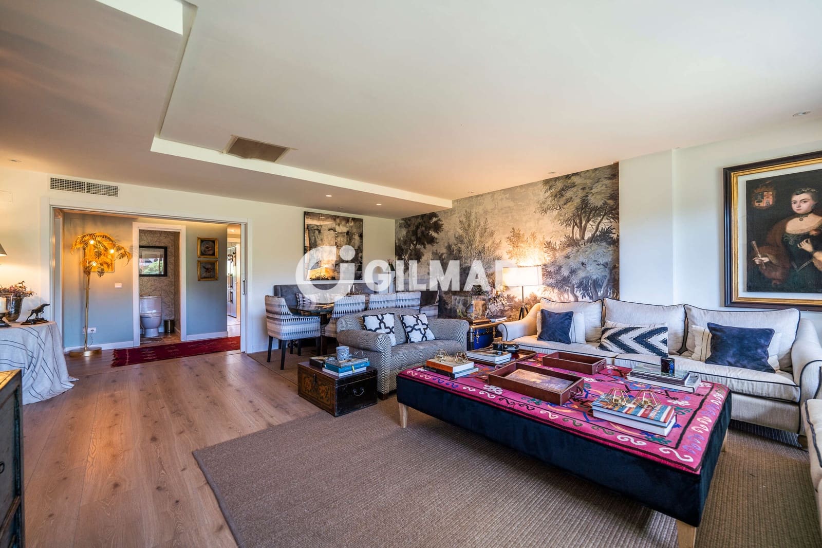 5 bedroom Flat for sale in Madrid city with pool garage - € 1,810,000 (Ref: 10073283)