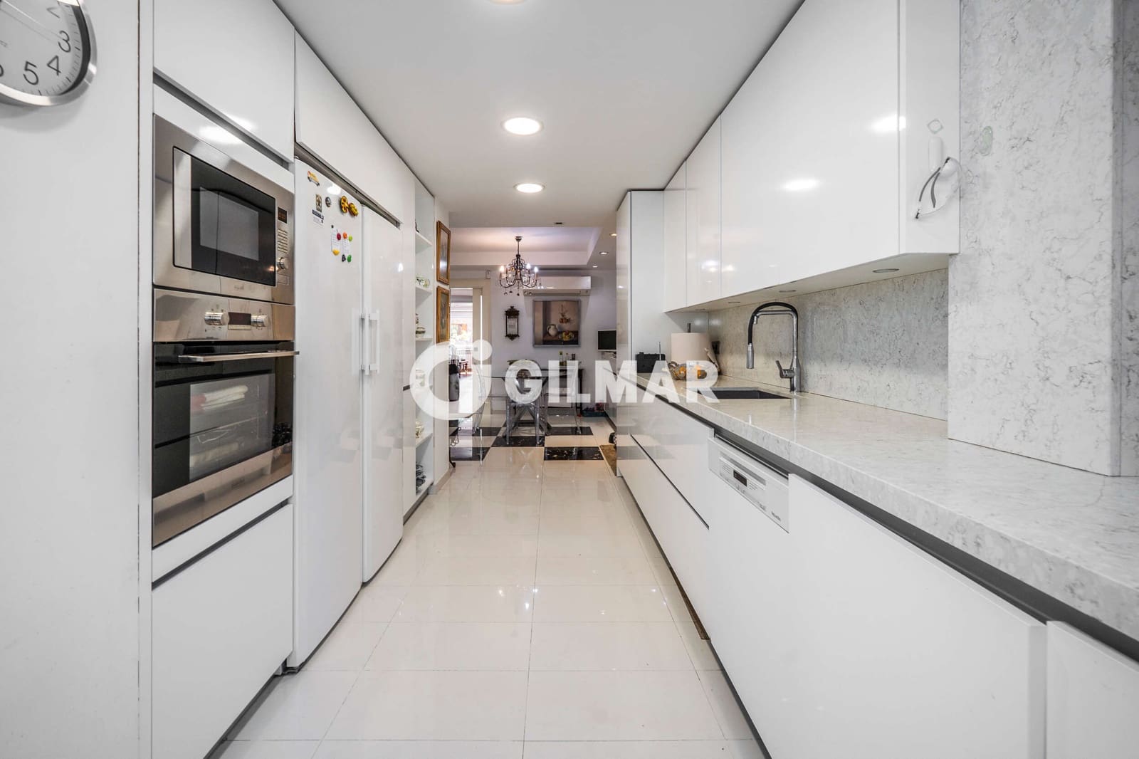 3 bedroom Flat for sale in La Moraleja with pool garage - € 1,450,000 (Ref: 10073288)