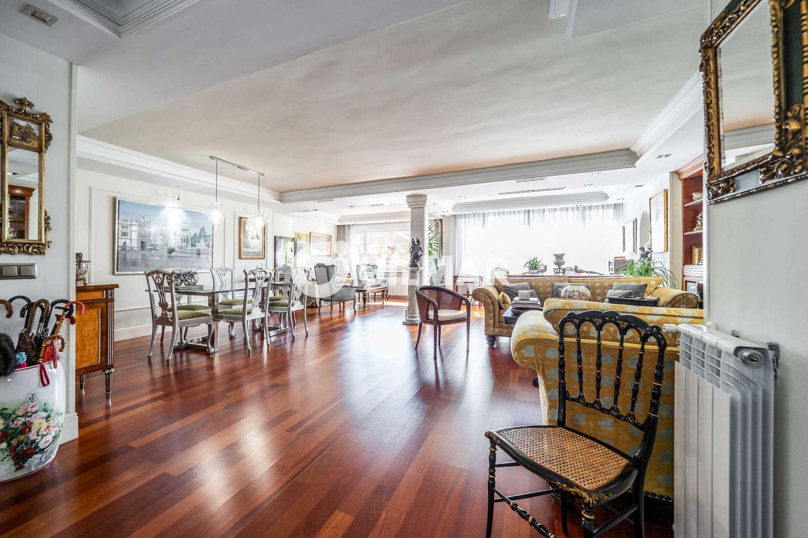3 bedroom Flat for sale in La Moraleja with pool garage - € 1,450,000 (Ref: 10073288)