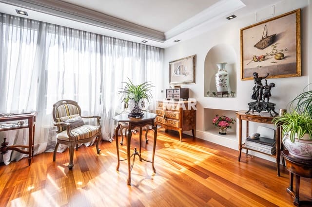 3 bedroom Flat for sale in La Moraleja, Alcobendas with pool garage - € 1,450,000 (Ref: 10073288)