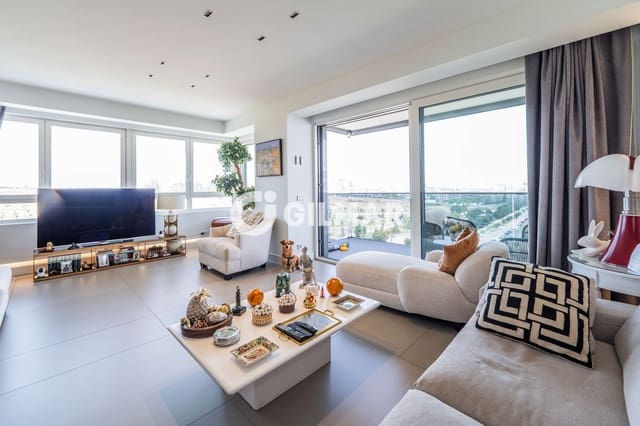 2 soverom Leilighet til salgs i Valdefuentes, Madrid by med svømmebasseng garasje - € 1 150 000 (Ref: 10073293)