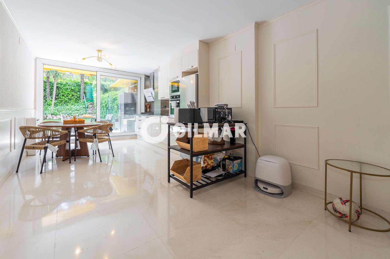 2 sypialnia Mieszkanie na sprzedaż w La Moraleja z basenem garażem - 1 195 000 € (Ref: 10073296)