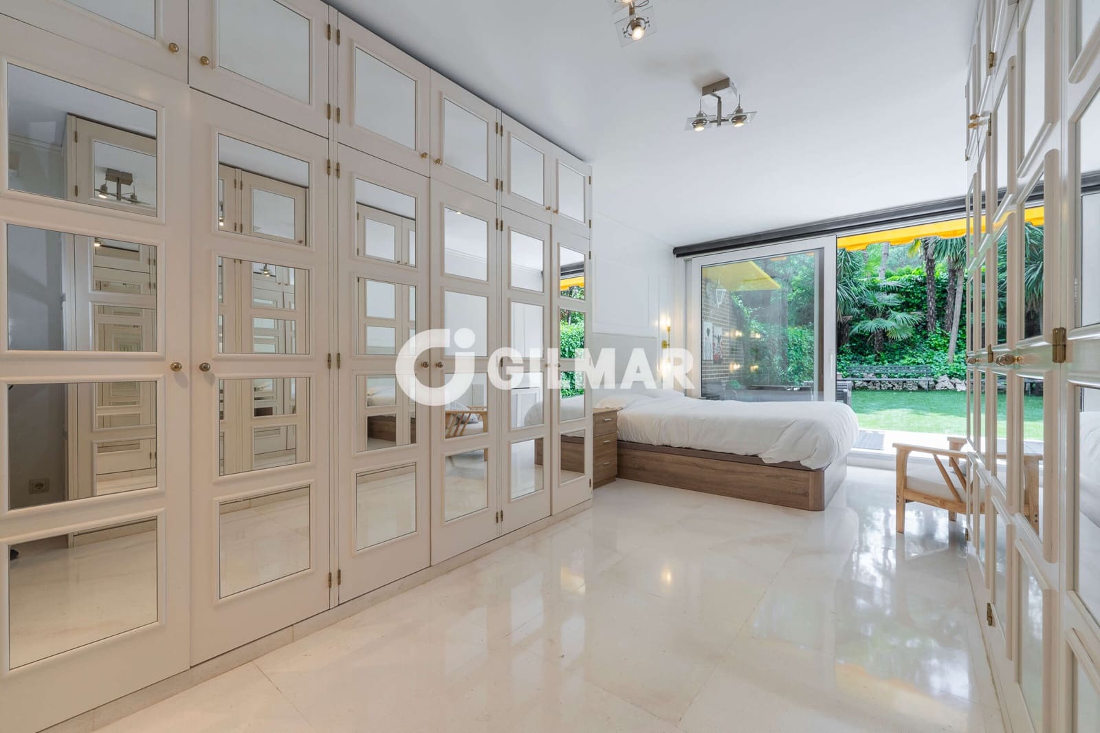 2 sypialnia Mieszkanie na sprzedaż w La Moraleja z basenem garażem - 1 195 000 € (Ref: 10073296)