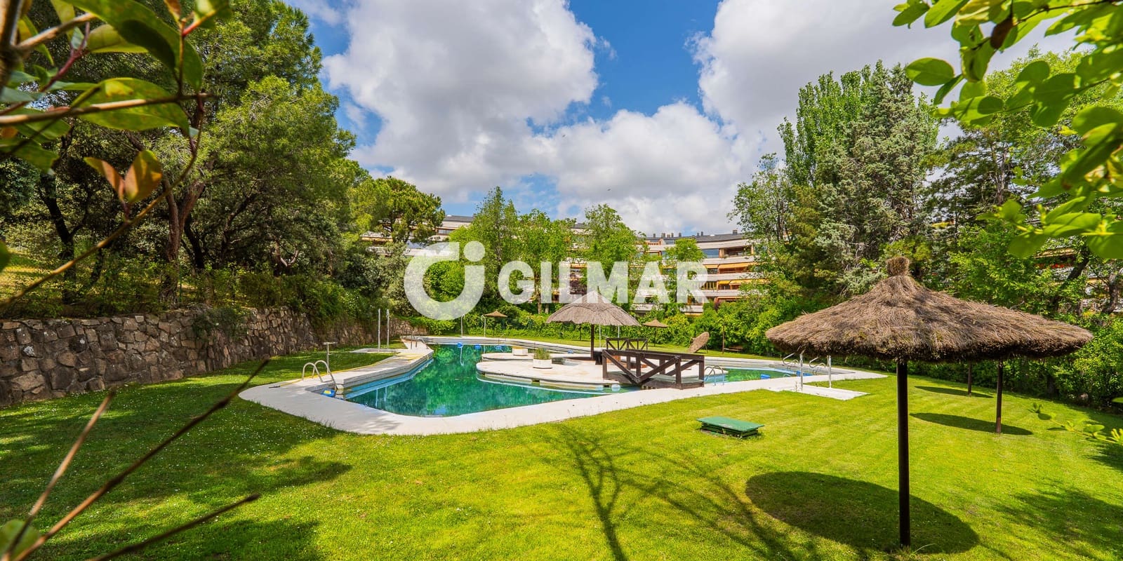 2 sypialnia Mieszkanie na sprzedaż w La Moraleja z basenem garażem - 1 195 000 € (Ref: 10073296)