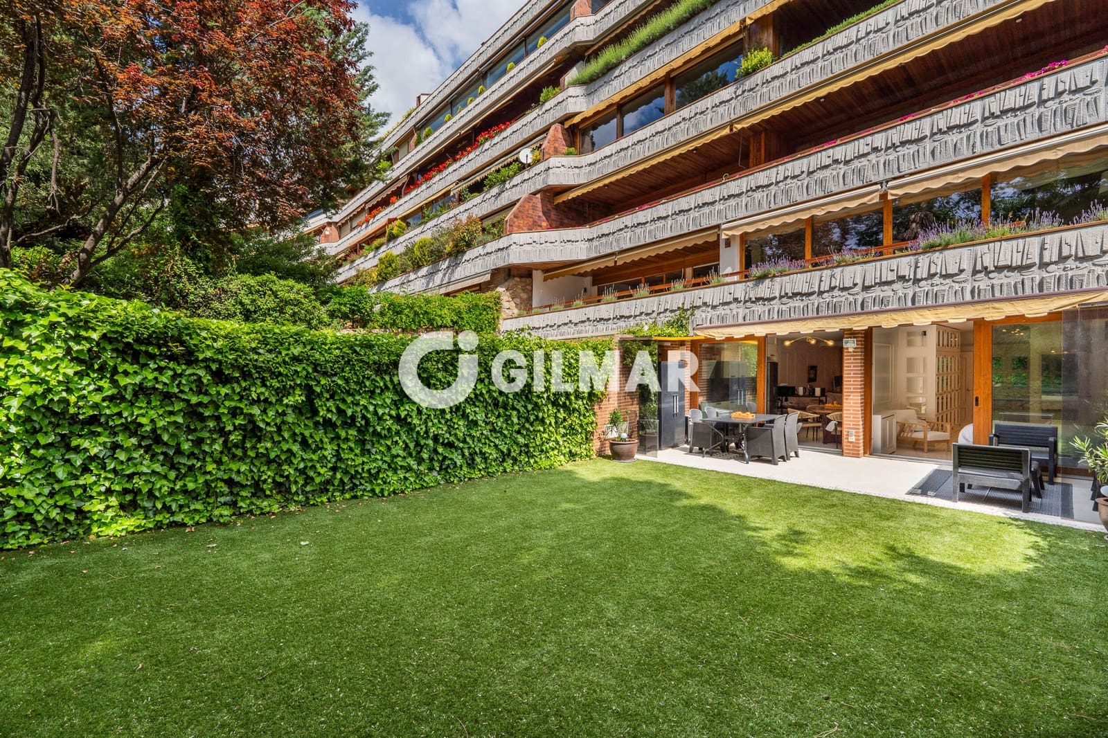 2 sypialnia Mieszkanie na sprzedaż w La Moraleja z basenem garażem - 1 195 000 € (Ref: 10073296)