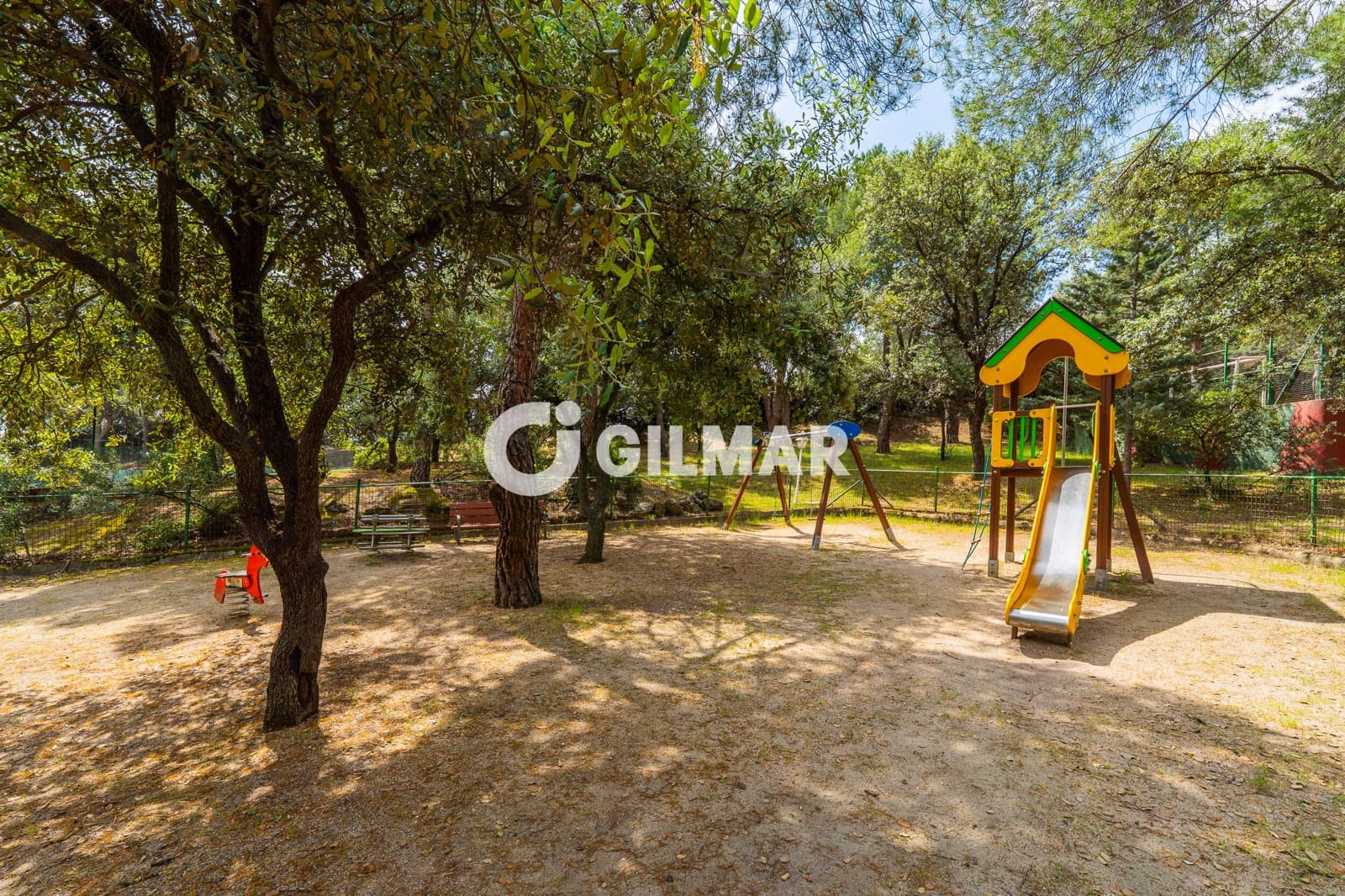 2 sypialnia Mieszkanie na sprzedaż w La Moraleja z basenem garażem - 1 195 000 € (Ref: 10073296)