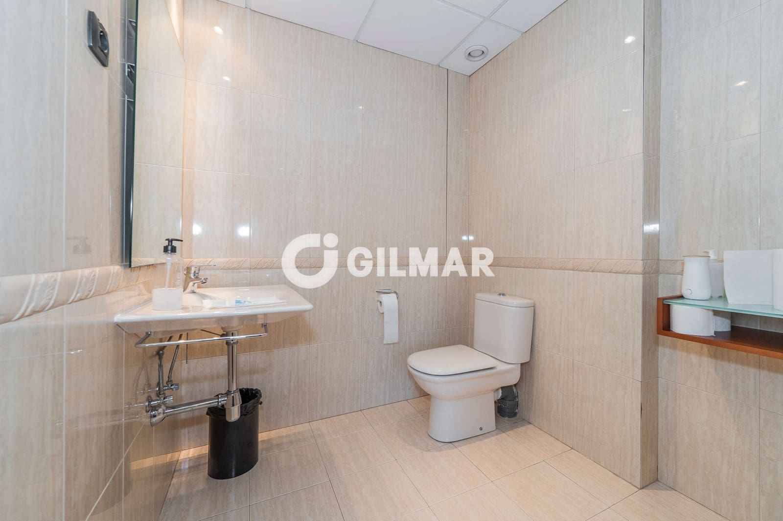 Bureau à vendre à Alcobendas avec garage - 695 000 € (Ref: 10073297)