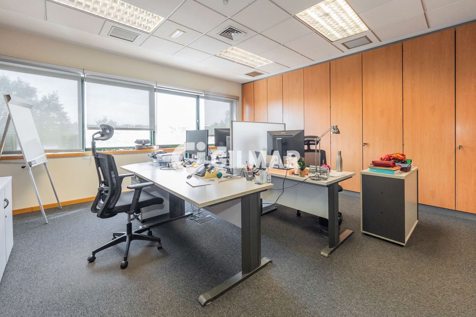 Bureau à vendre à Alcobendas avec garage - 695 000 € (Ref: 10073297)