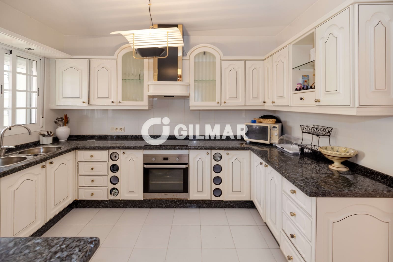 5 soverom Villa til salgs i Torre de Benagalbon med svømmebasseng - € 1 050 000 (Ref: 10077096)