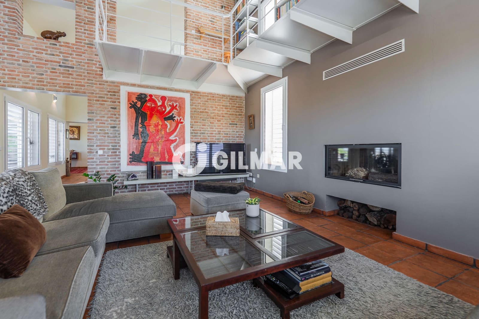 5 bedroom Villa for sale in El Casar with pool - € 780,000 (Ref: 10078805)