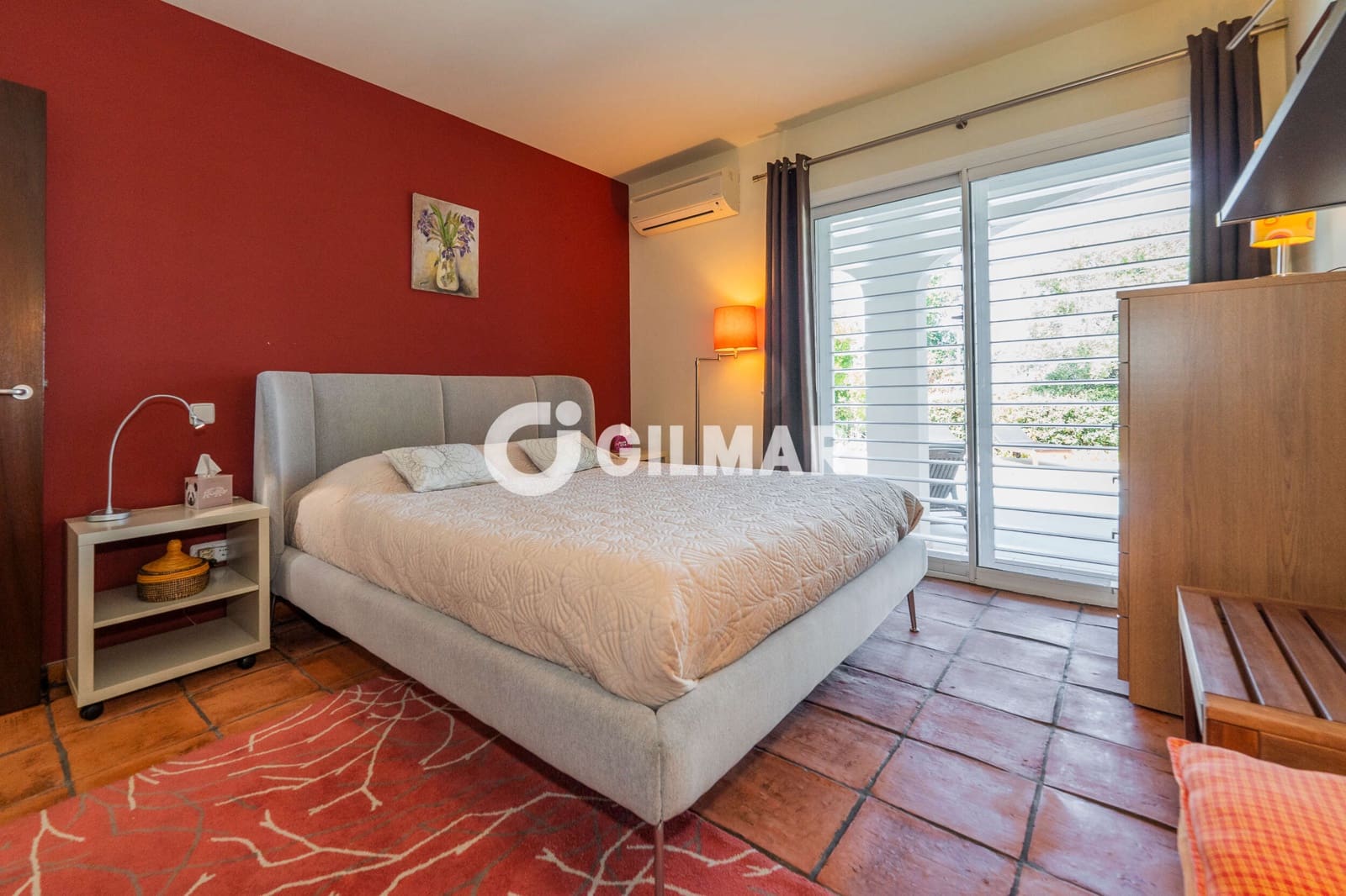 5 bedroom Villa for sale in El Casar with pool - € 780,000 (Ref: 10078805)