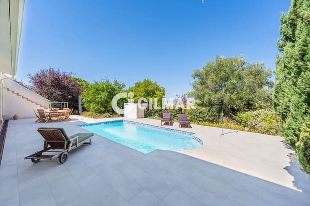 Chalet de 5 habitaciones en El Casar en venta con piscina - 780.000 € (Ref: 10078805)
