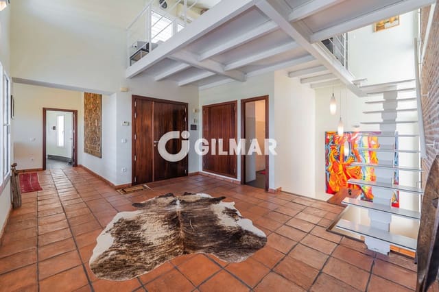 Chalet de 5 habitaciones en El Casar en venta con piscina - 780.000 € (Ref: 10078805)