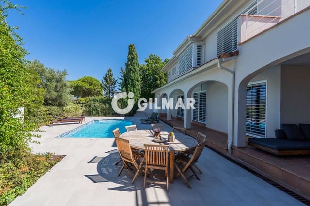 Chalet de 5 habitaciones en El Casar en venta con piscina - 780.000 € (Ref: 10078805)