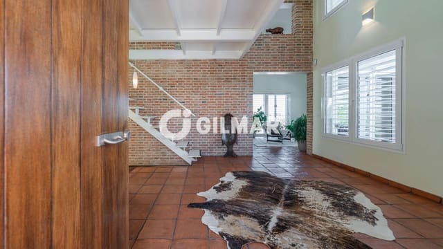 5 camera da letto Villa in vendita in El Casar con piscina - 780.000 € (Rif: 10078805)