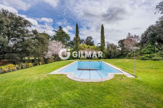 8 sypialnia Willa na sprzedaż w San Sebastián de los Reyes z basenem garażem - 2 450 000 € (Ref: 10078806)