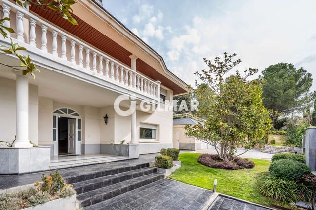 8 sypialnia Willa na sprzedaż w San Sebastián de los Reyes z basenem garażem - 2 450 000 € (Ref: 10078806)