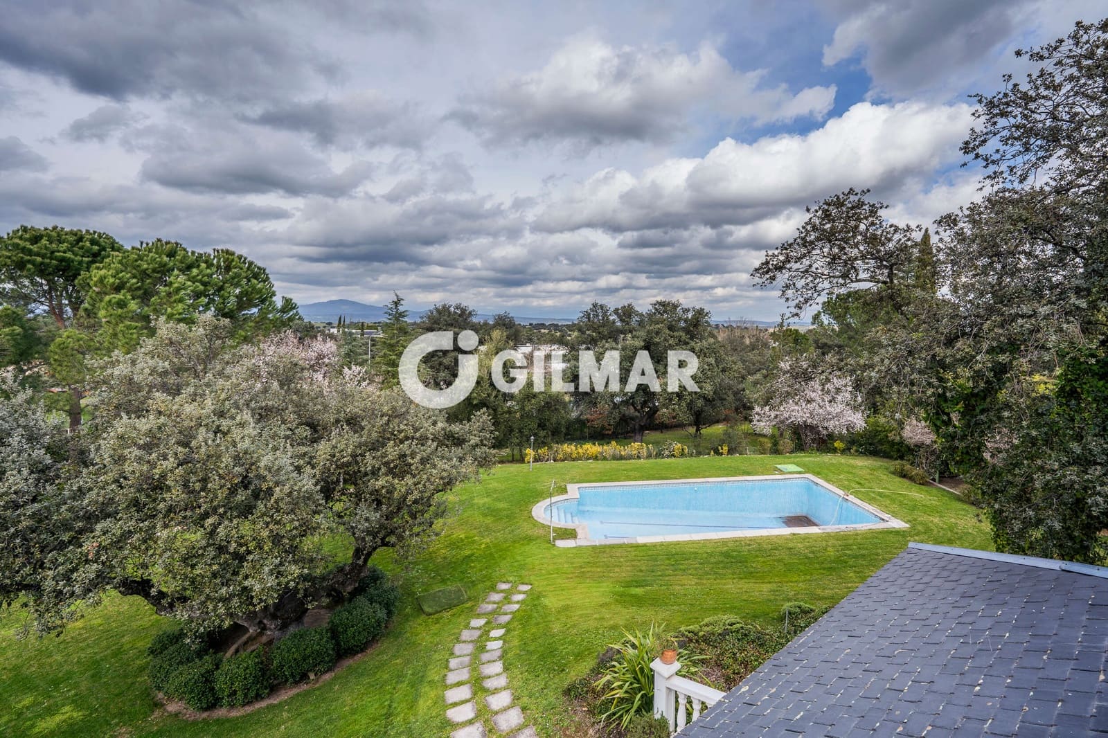 8 quarto Moradia para venda em San Sebastian de los Reyes com piscina garagem - 2 450 000 € (Ref: 10078806)