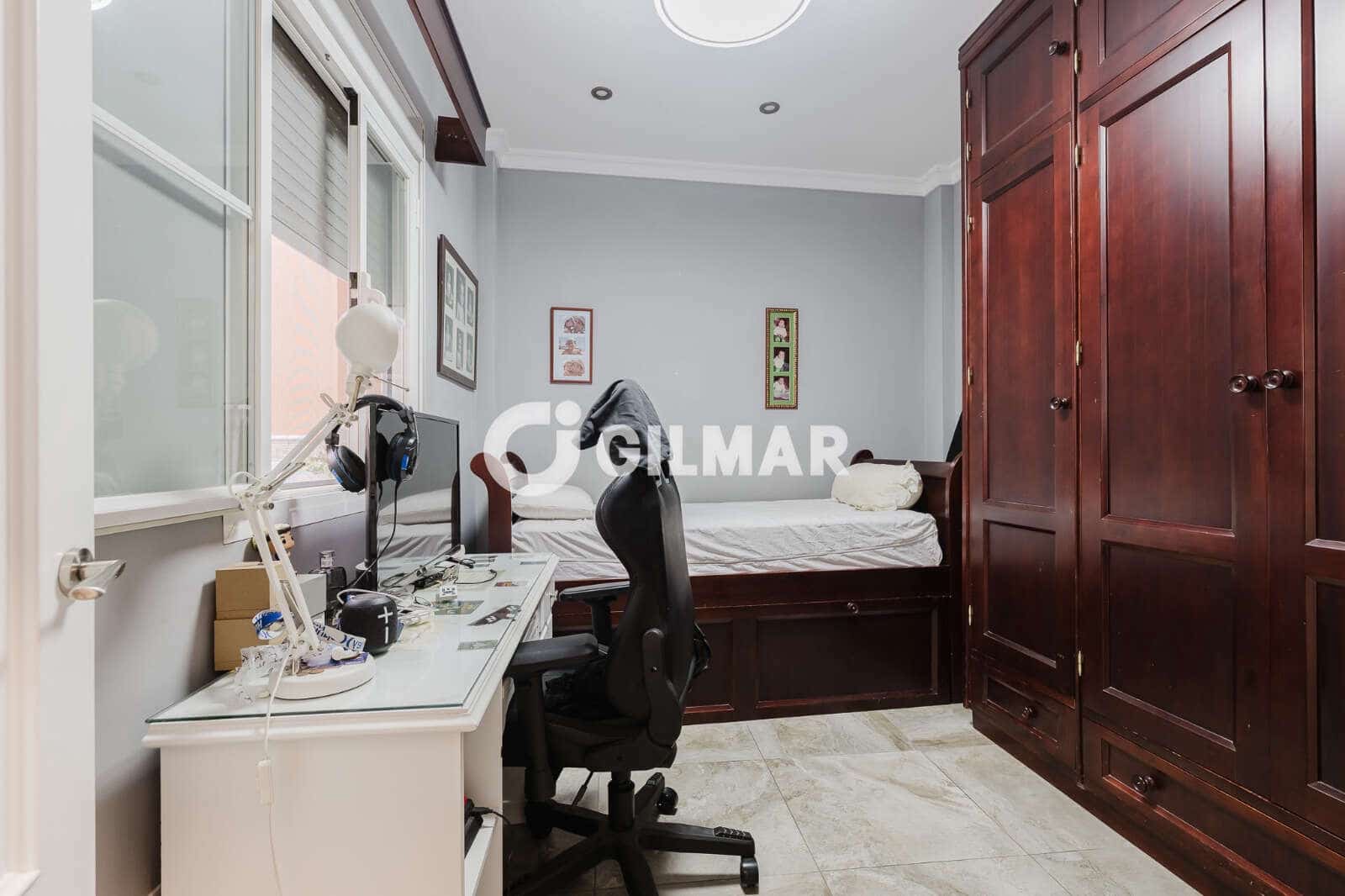 4 Zimmer Wohnung zu verkaufen in San Fernando - 325.000 € (Ref: 10079060)
