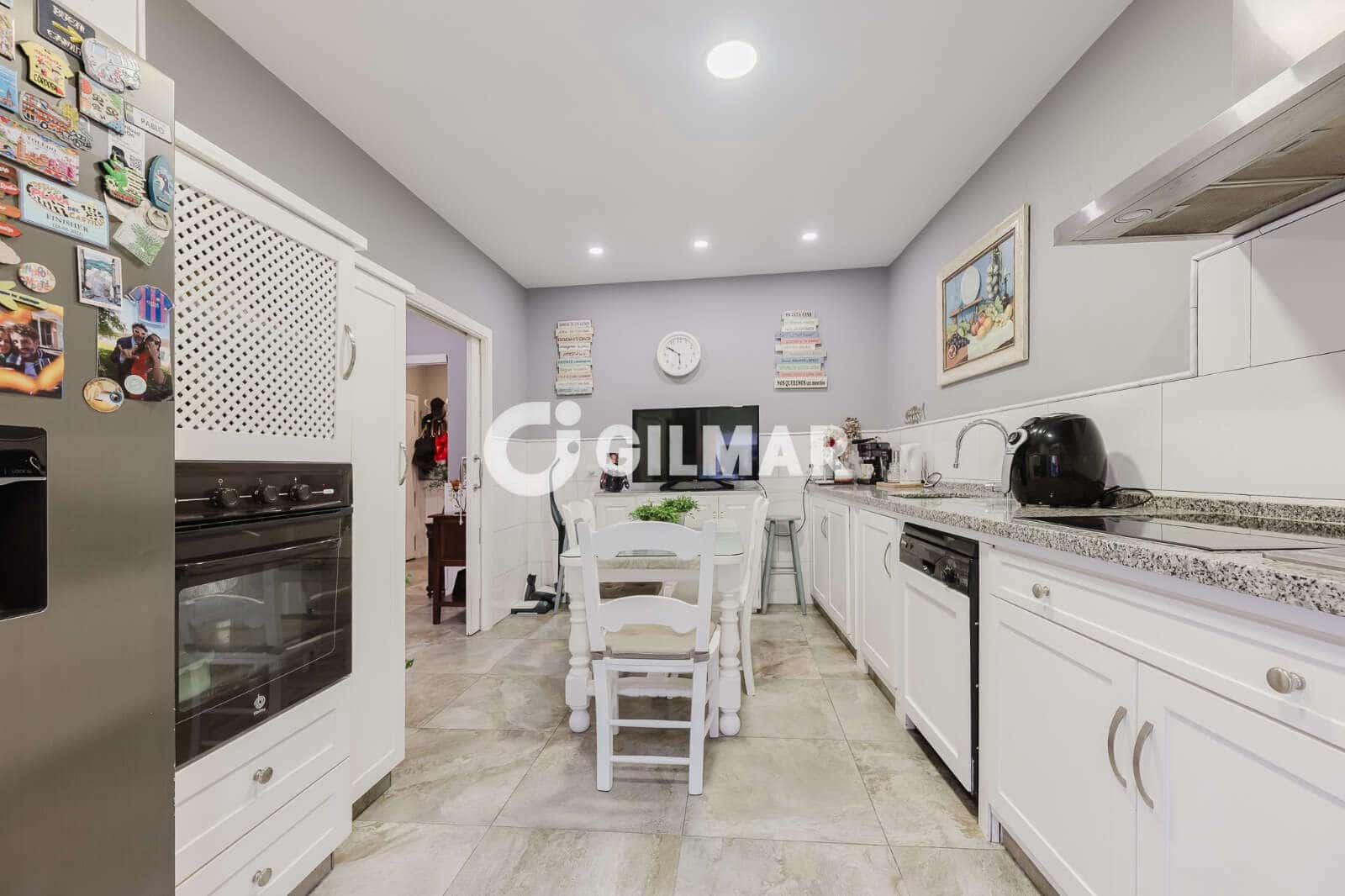 4 Zimmer Wohnung zu verkaufen in San Fernando - 325.000 € (Ref: 10079060)