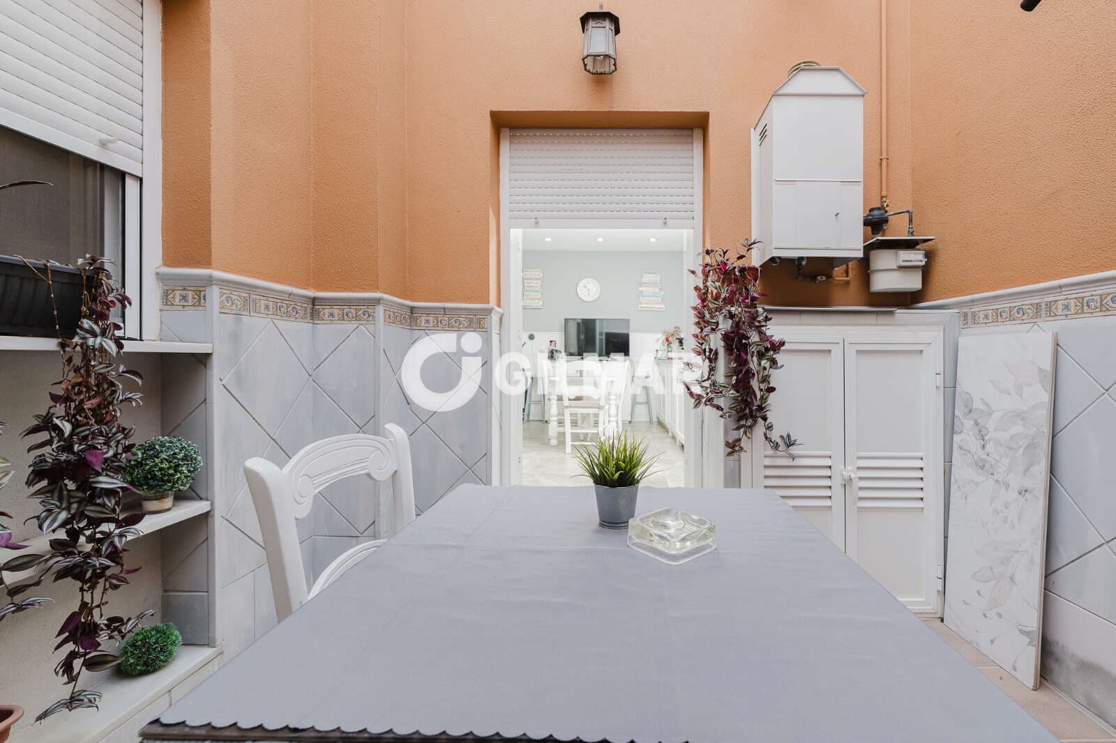 4 Zimmer Wohnung zu verkaufen in San Fernando - 325.000 € (Ref: 10079060)