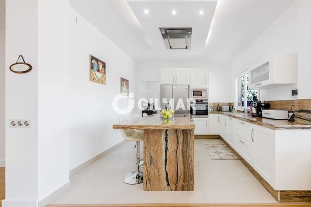 3 Zimmer Villa zu verkaufen in Jerez de la Frontera mit Pool - 680.000 € (Ref: 10079848)