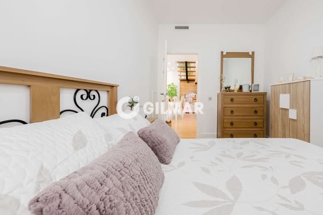 3 Zimmer Villa zu verkaufen in Jerez de la Frontera mit Pool - 680.000 € (Ref: 10079848)
