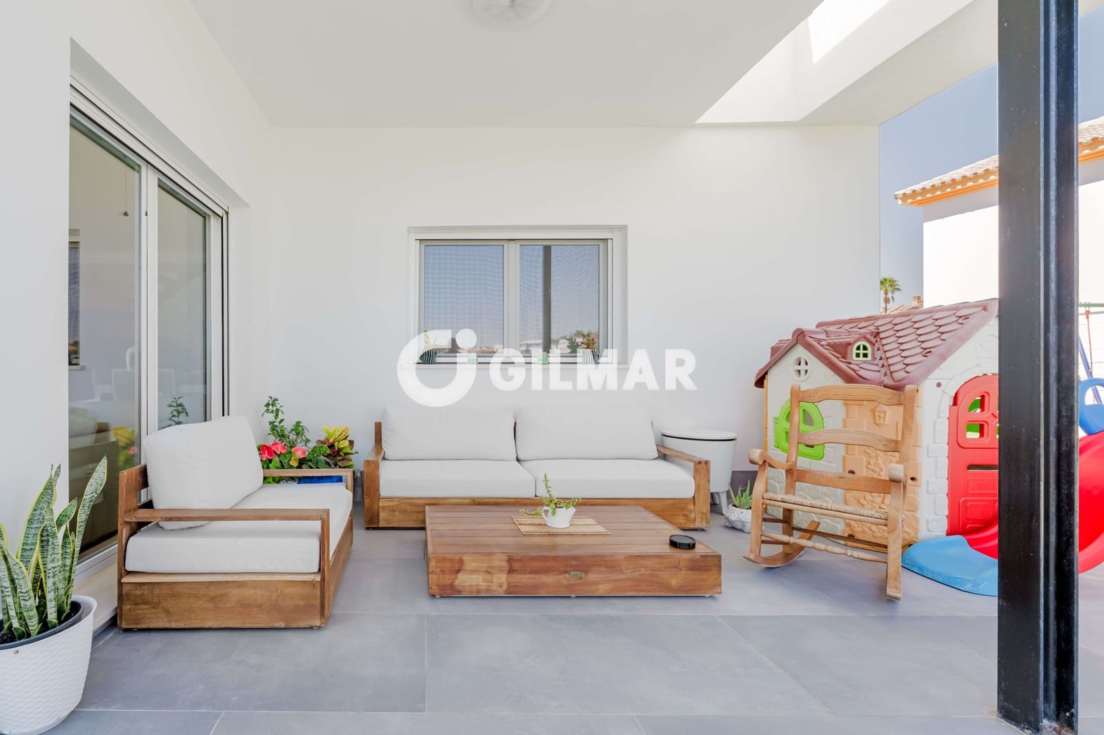 3 bedroom Villa for sale in Jerez de la Frontera with pool - € 680,000 (Ref: 10079848)