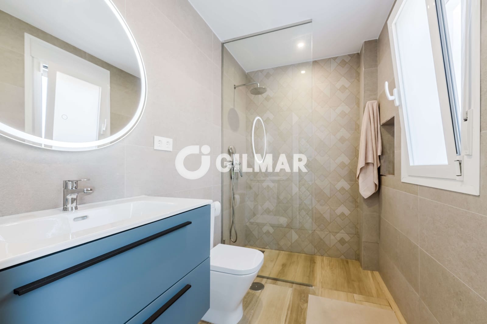 4 bedroom Semi-detached Villa for sale in Jerez de la Frontera with pool - € 600,000 (Ref: 10079849)
