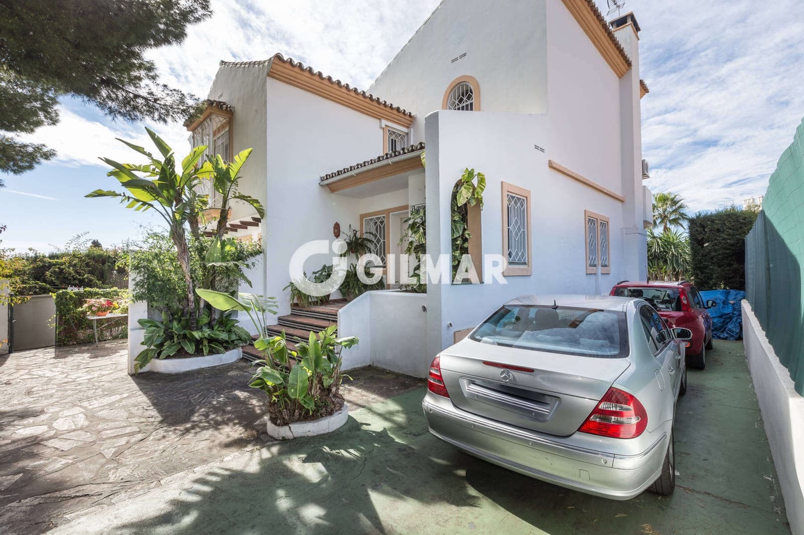 5 slaapkamer Villa te koop in Marbella met zwembad garage - € 1.400.000 (Ref: 10079973)