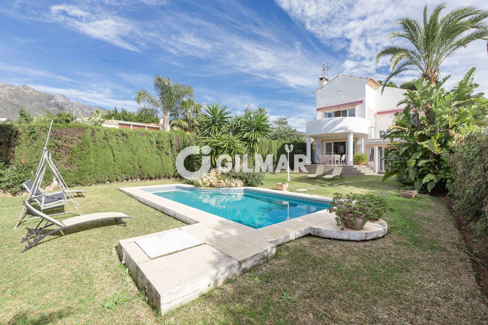 5 slaapkamer Villa te koop in Marbella met zwembad garage - € 1.400.000 (Ref: 10079973)